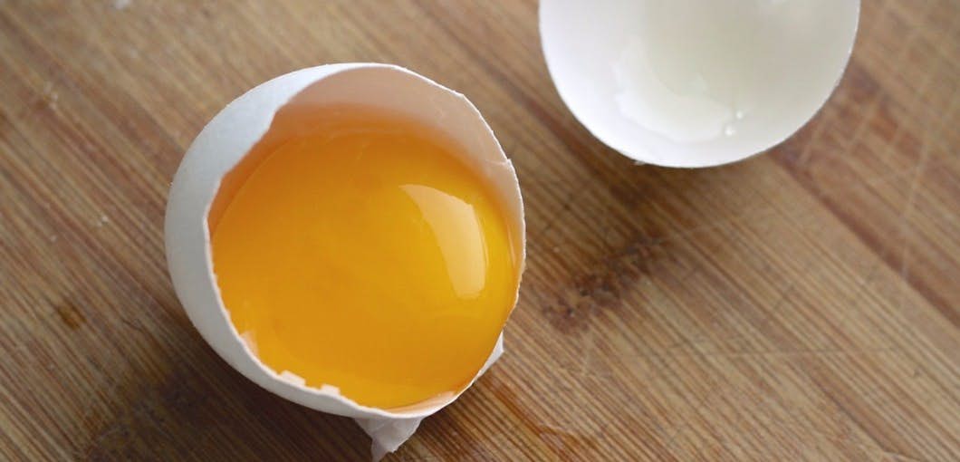 Are eggs safe to eat – and which ones? about undefined