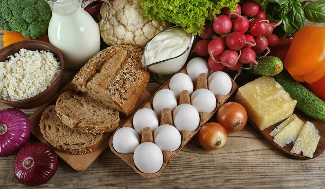 Lack of These 4 Crucial Nutrients Is a Common Cause of Cancer about undefined