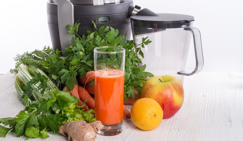 Juicing for Cancer Prevention and Treatment about false