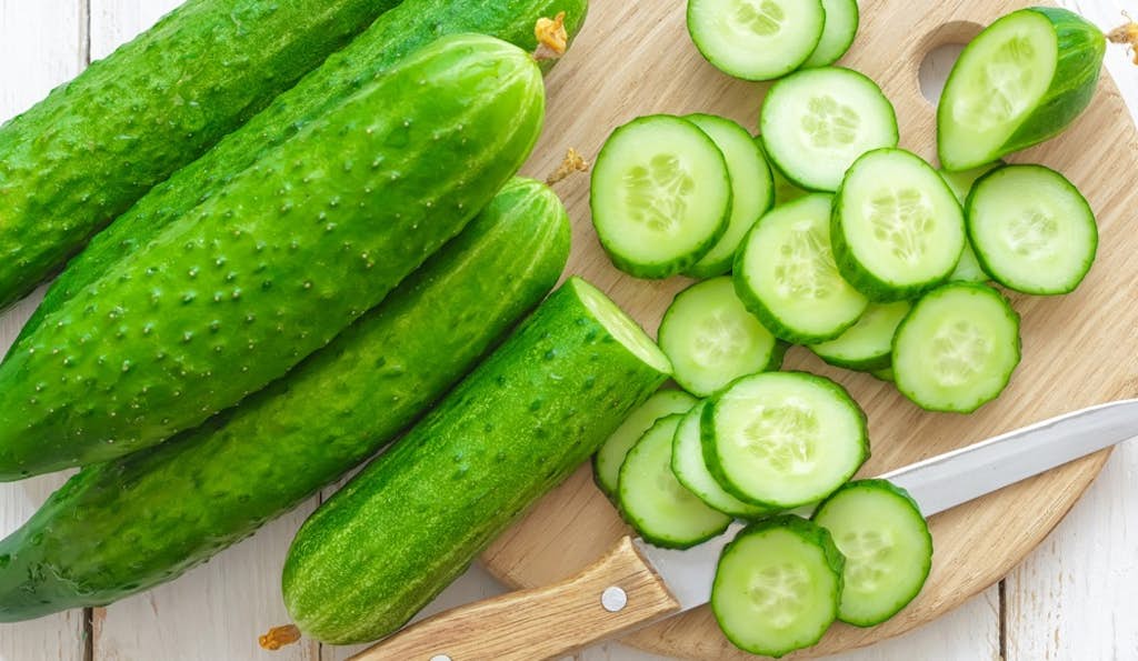 The Common Cucumber’s Cancer-Fighting Super Nutrients about false
